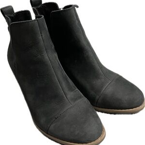 Toms Suede Black Ankle Boots